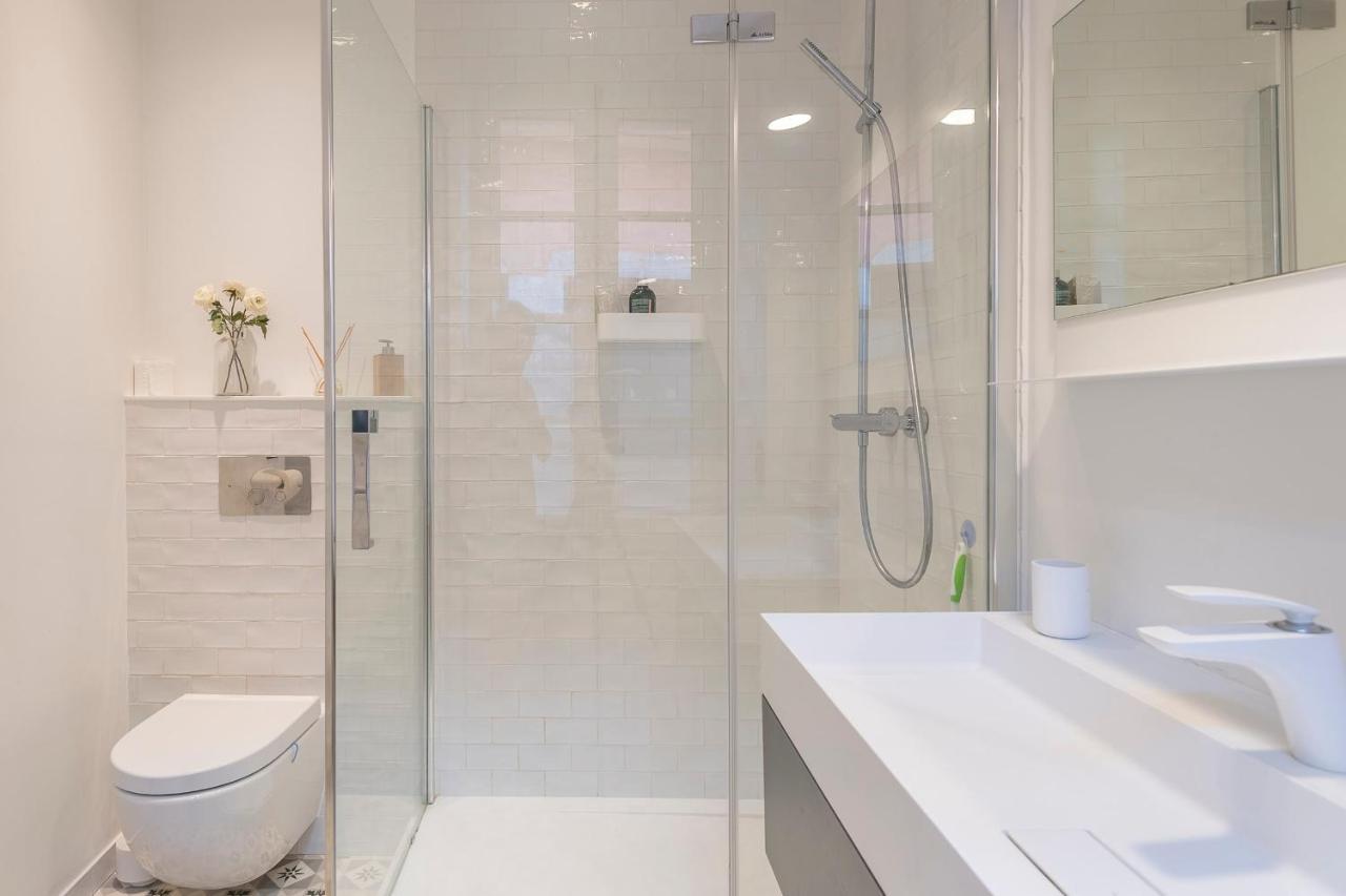 Spacious Apartment Rated 4 Stars In The Heart Of The Old Town Annecy Eksteriør billede